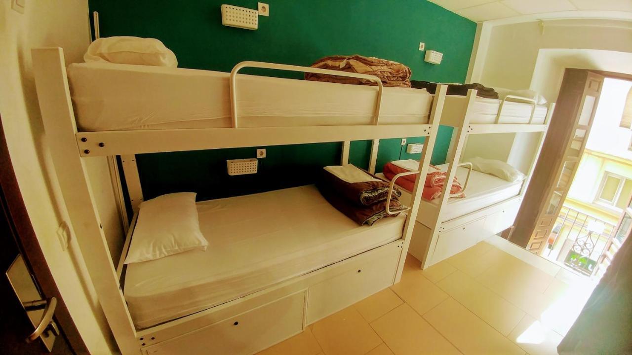 Bed 4-Bed Mixed Dormitory Room